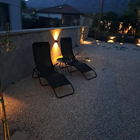 Apartman Frane Seline