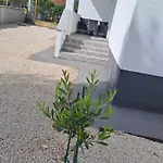 Frane Apartamento Seline