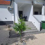 Apartamento Frane Seline
