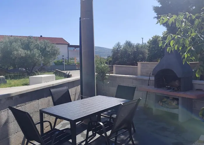 Apartman Frane Seline